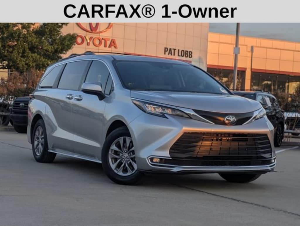 Used 2023 Toyota Sienna XLE Van Passenger Van