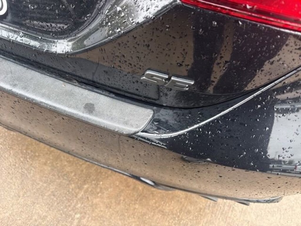 Used 2022 Toyota Camry SE Sedan