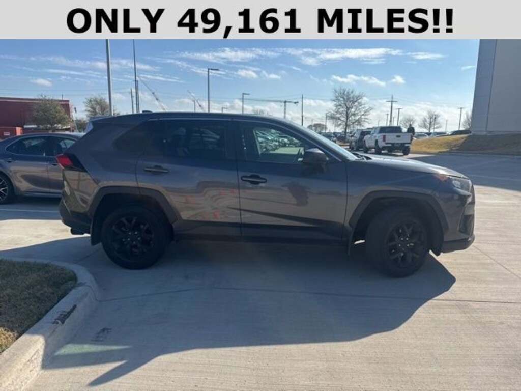 Used 2022 Toyota RAV4 LE SUV