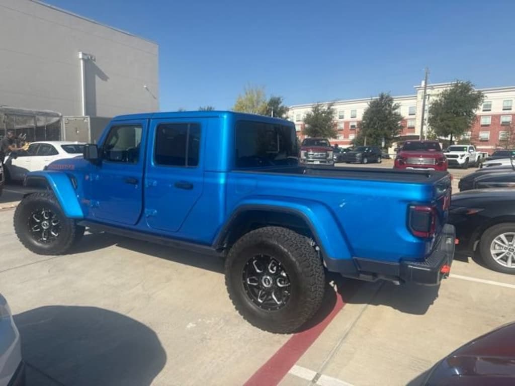 Used 2021 Jeep Gladiator Mojave Truck Crew Cab
