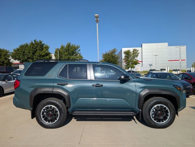 2025 Toyota 4Runner TRD Off-Road photo 3