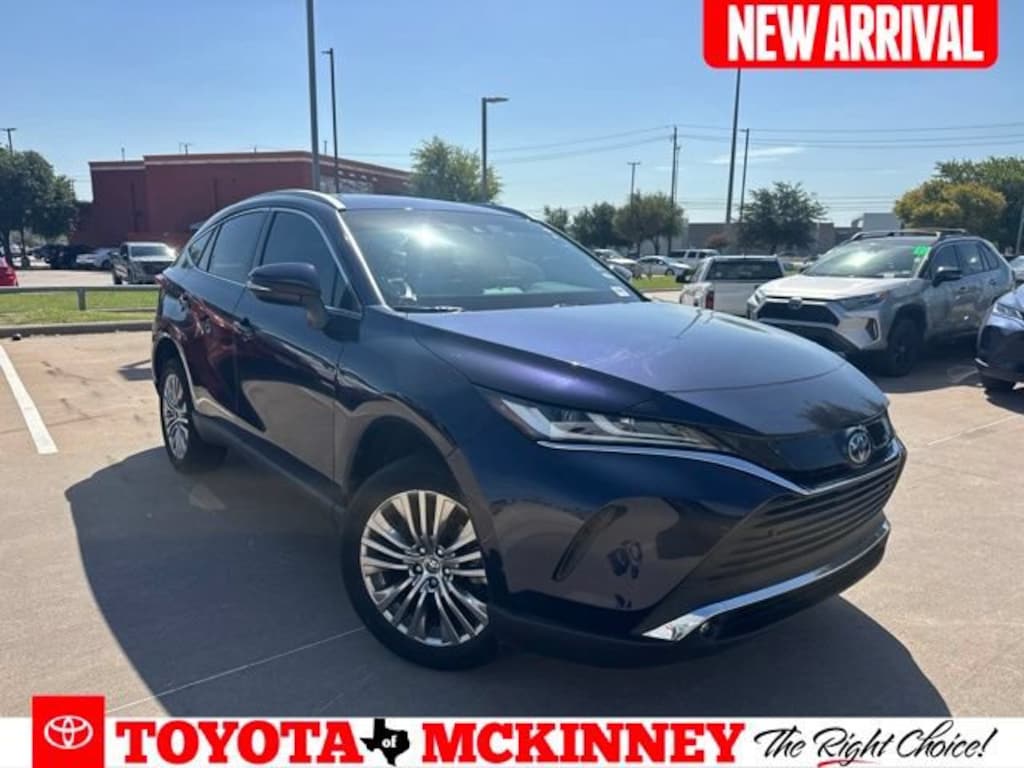 Used 2023 Toyota Venza XLE SUV