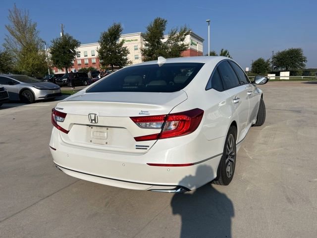 2018 Honda Accord Hybrid Touring photo 3