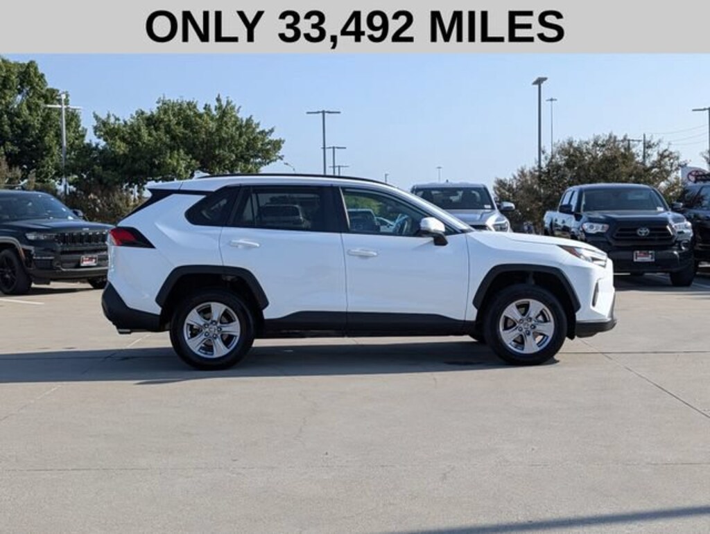 Used 2025 Toyota RAV4 XLE SUV