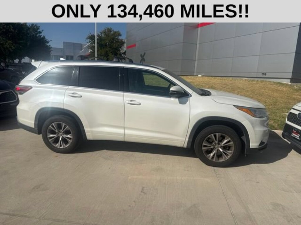 Used 2015 Toyota Highlander XLE V6 SUV