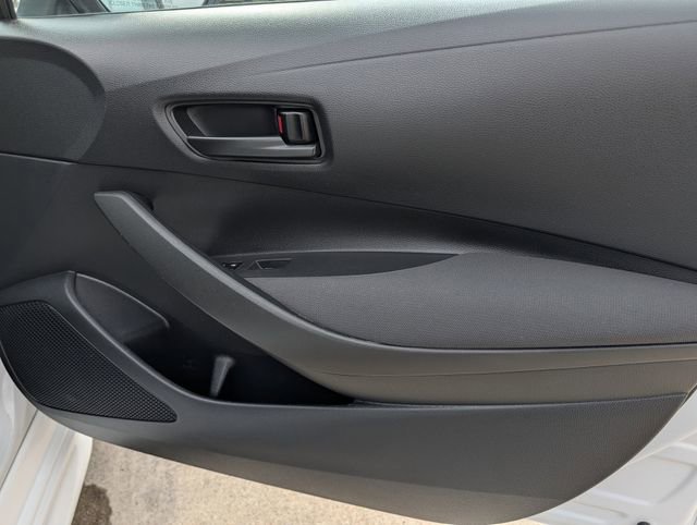 2024 Toyota Corolla LE - Photo 32