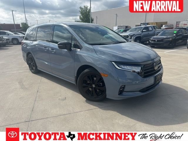 2024 Honda Odyssey SPORT's photo