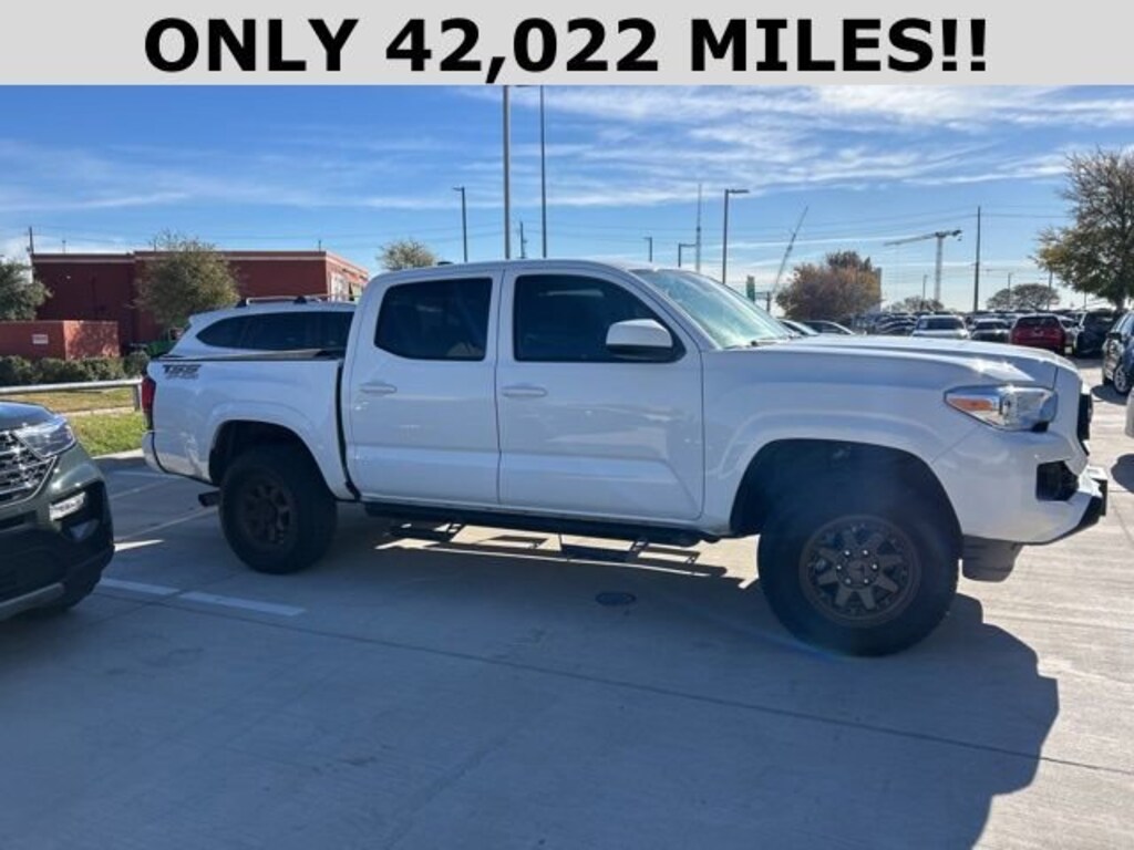 Used 2023 Toyota Tacoma SR Truck Double Cab