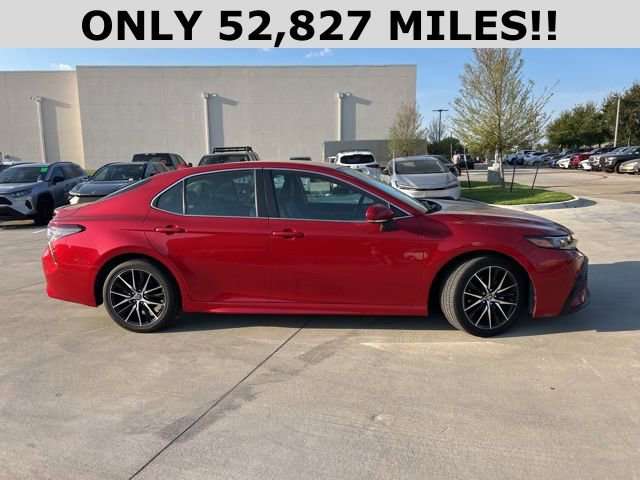 2023 Toyota Camry SE photo 2