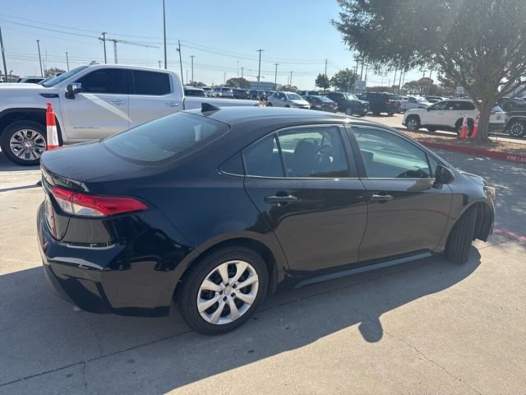 Used 2024 Toyota Corolla LE Sedan