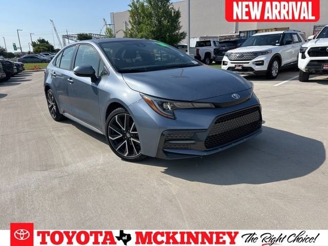 2022 Toyota Corolla SE's photo