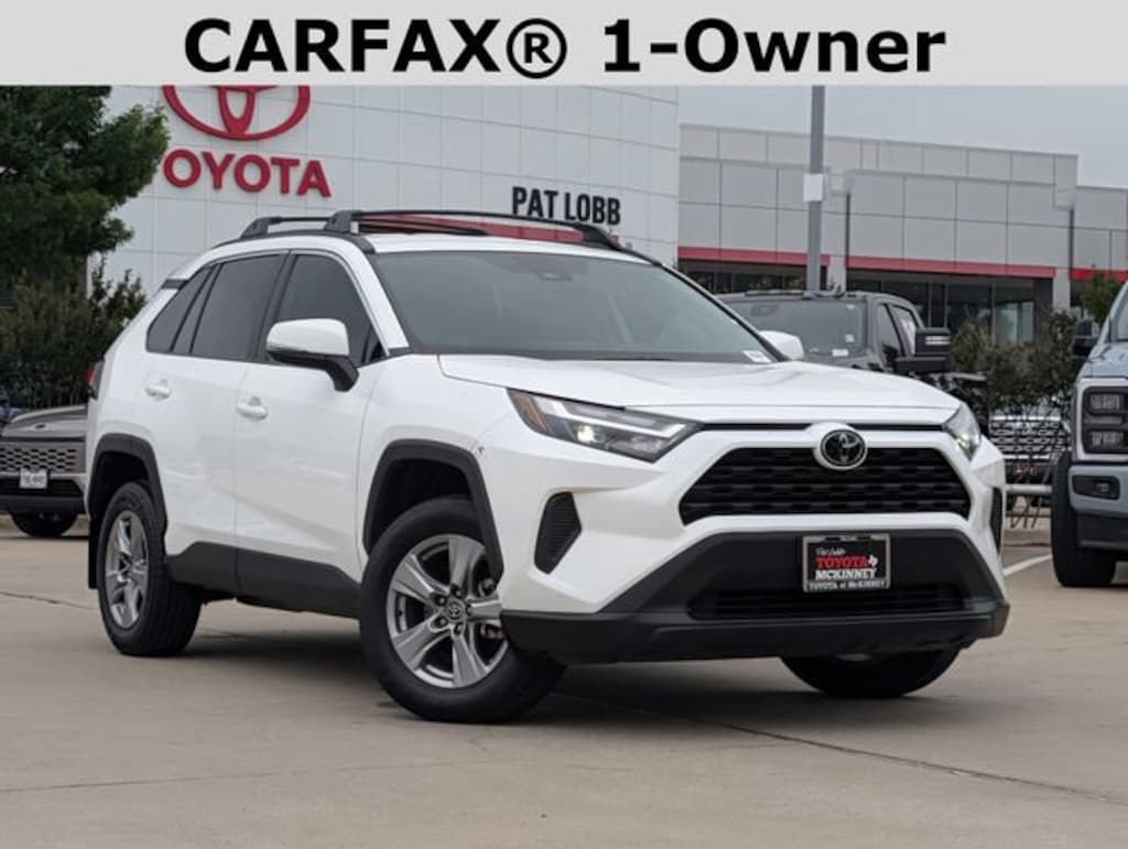 Used 2025 Toyota RAV4 XLE SUV