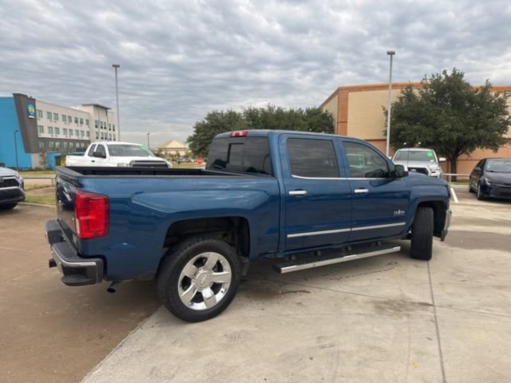 Used 2018 Chevrolet Silverado 1500 LTZ Truck Crew Cab