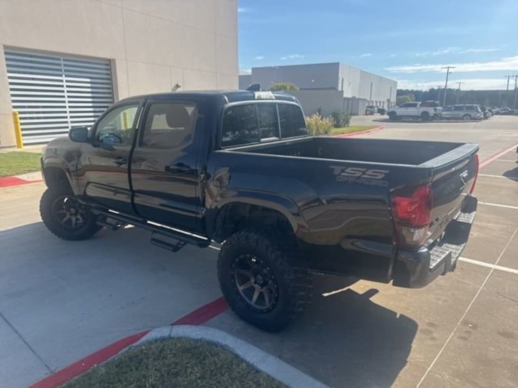 Used 2023 Toyota Tacoma SR Truck Double Cab