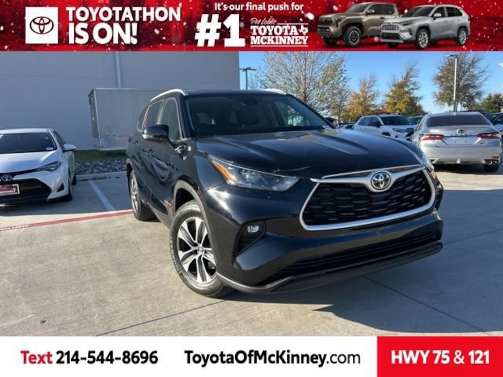 Used 2023 Toyota Highlander XLE SUV