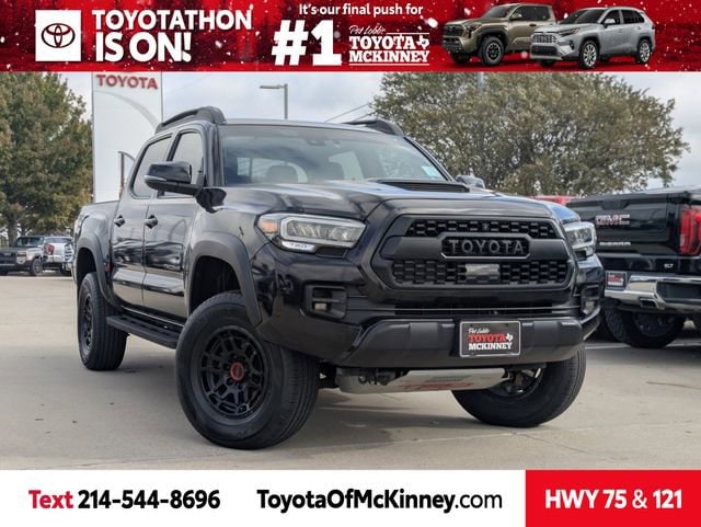 2023 Toyota Tacoma TRD Pro's photo
