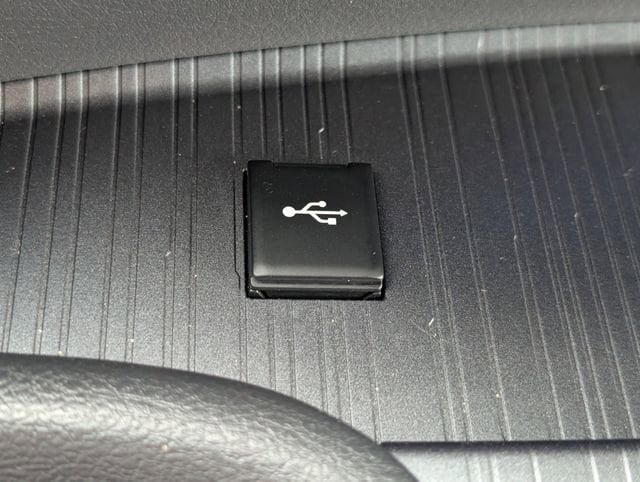 2022 Toyota Sienna XSE - Photo 23