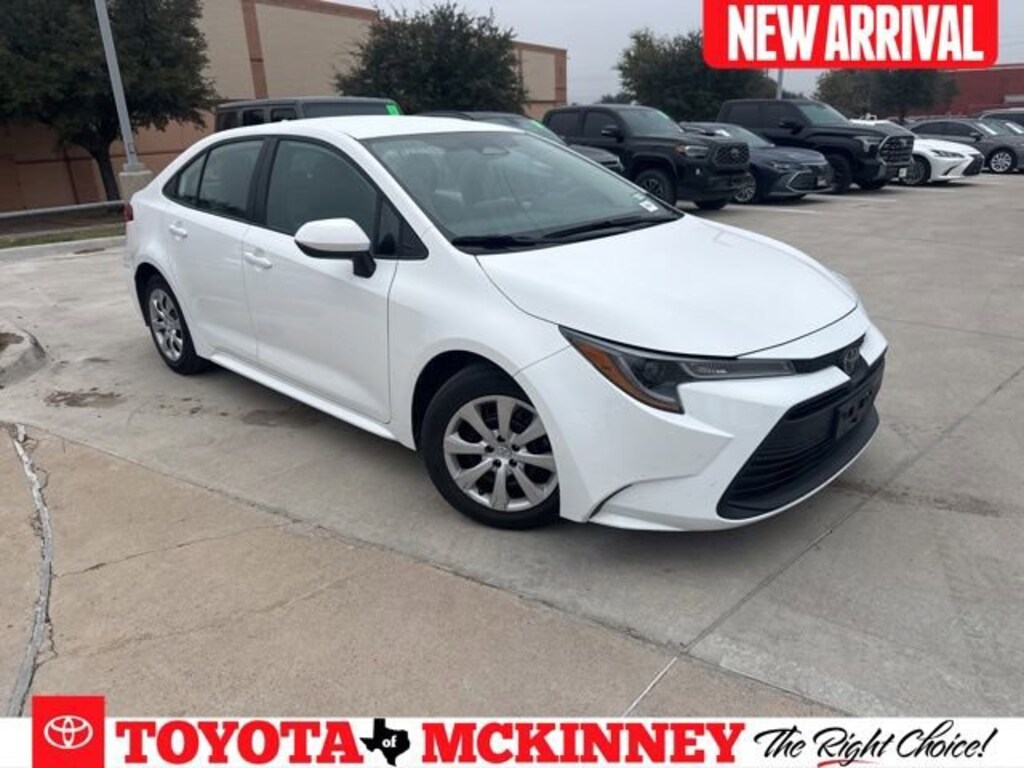 Used 2024 Toyota Corolla LE Sedan