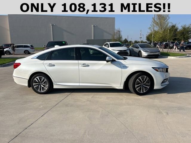 2018 Honda Accord Hybrid Touring photo 2