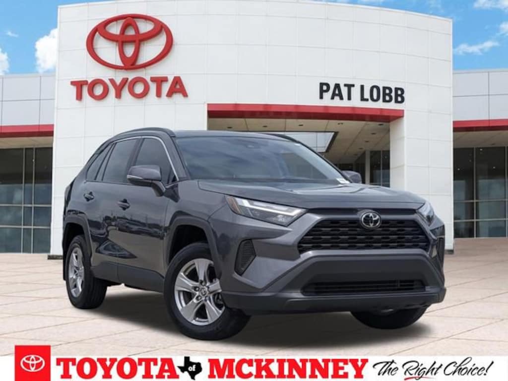 Used 2025 Toyota RAV4 XLE SUV