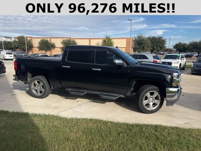 2018 Chevrolet Silverado 1500 LT photo 2