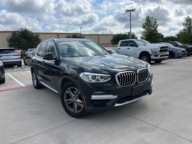2021 BMW X3 sDrive30i's photo