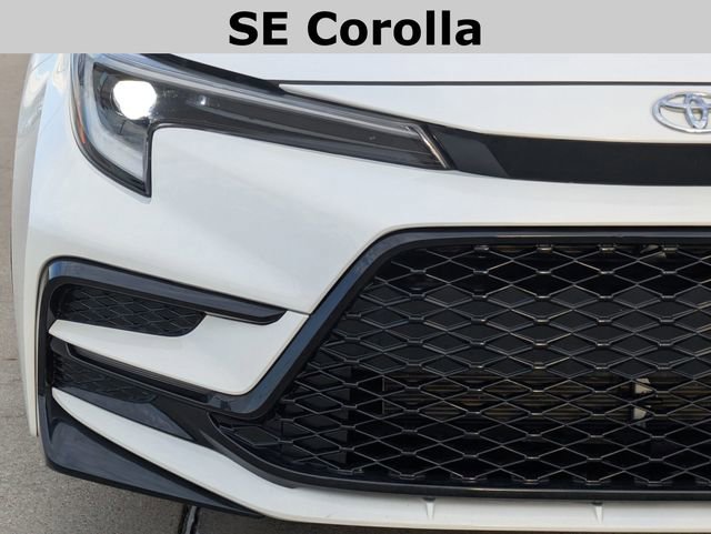 2024 Toyota Corolla SE photo 3
