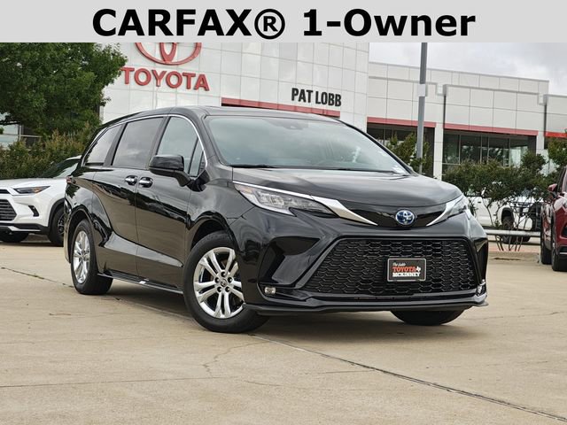 Used 2022 Toyota Sienna XSE with VIN 5TDXSKFC5NS055117 for sale in Mckinney, TX