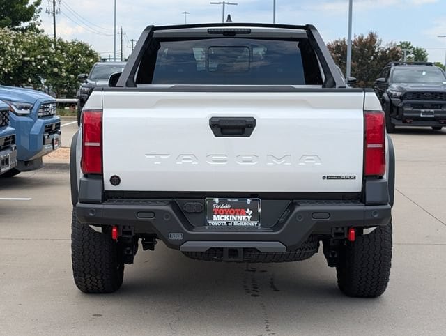 2026 Toyota Tacoma Trailhunter - Photo 5