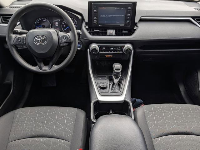 2022 Toyota RAV4 XLE - Photo 10