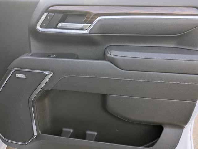 2025 GMC Sierra 2500HD SLT - Photo 32