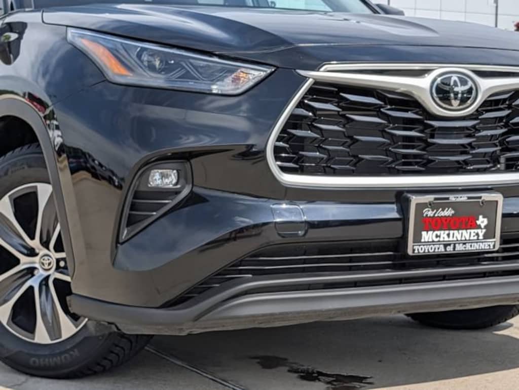 Used 2023 Toyota Highlander XLE SUV