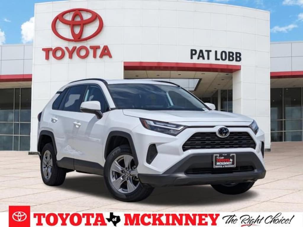 Used 2025 Toyota RAV4 XLE SUV