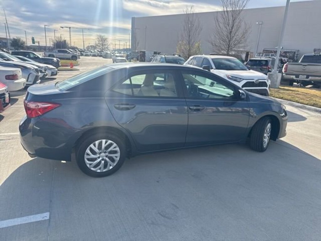 Used 2019 Toyota Corolla LE Sedan