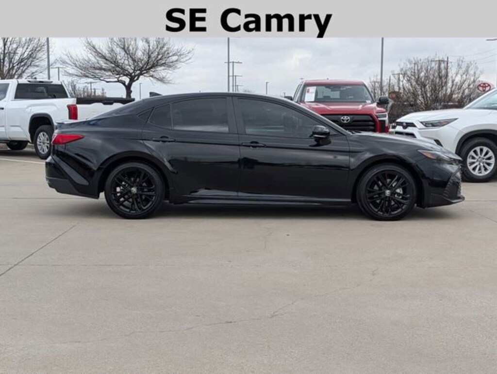 Used 2025 Toyota Camry SE Sedan