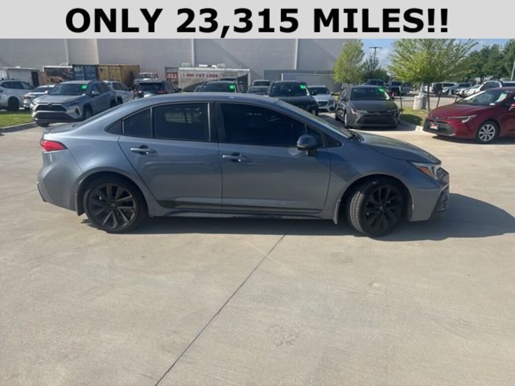 Used 2025 Toyota Corolla SE Sedan