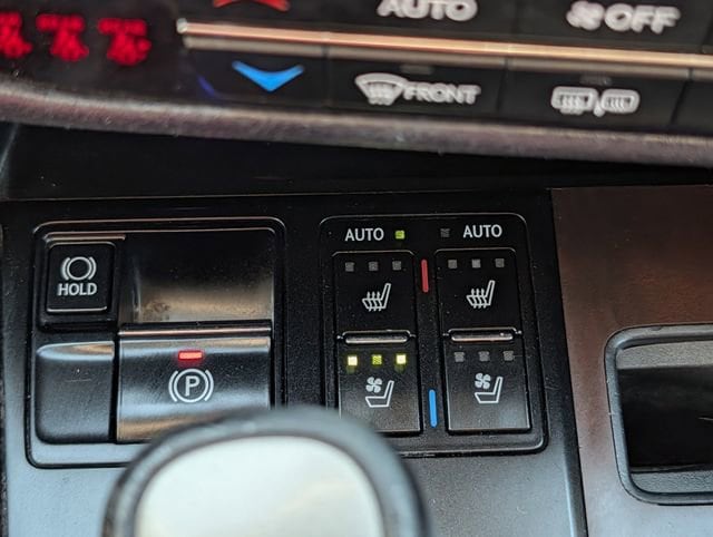 2022 Lexus RX 350 - Photo 17