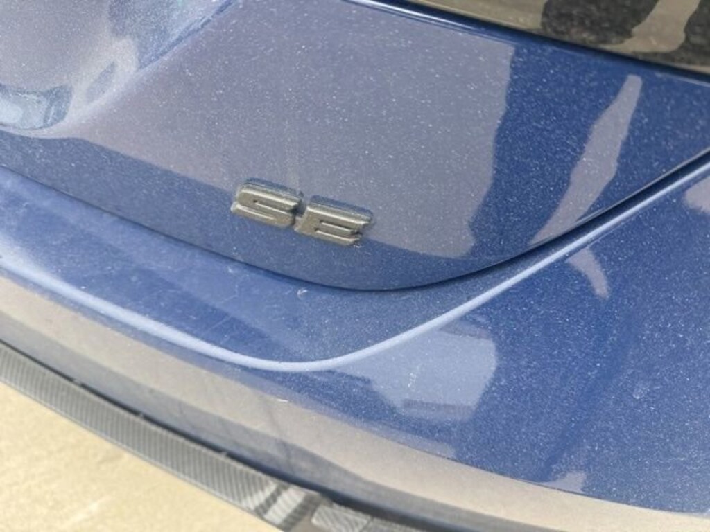 Used 2023 Toyota Camry SE Sedan