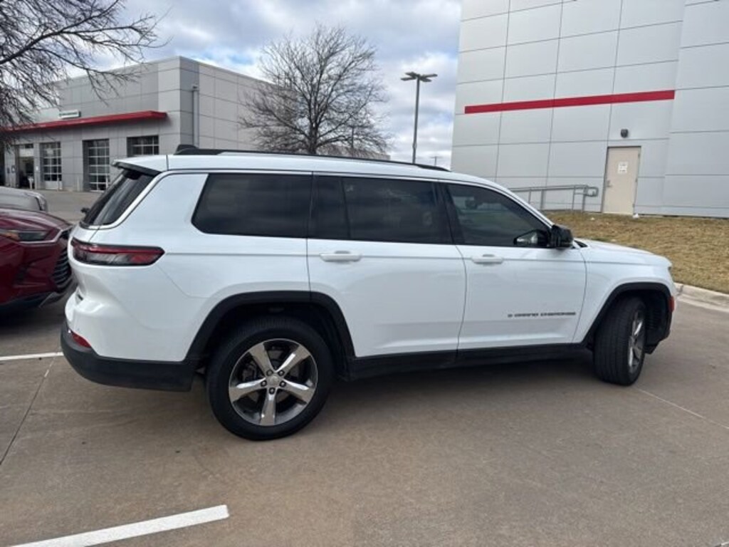 Used 2022 Jeep New Grand Cherokee Limited SUV
