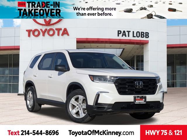 2023 Honda Pilot LX's photo