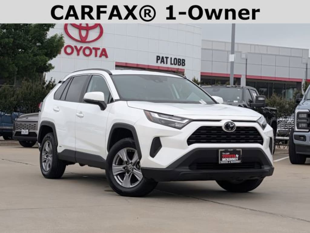 Used 2025 Toyota RAV4 Hybrid XLE SUV