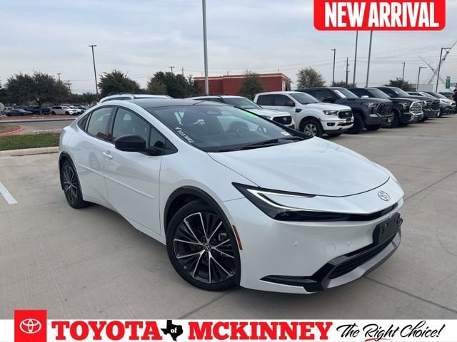 2024 Toyota Prius Limited's photo