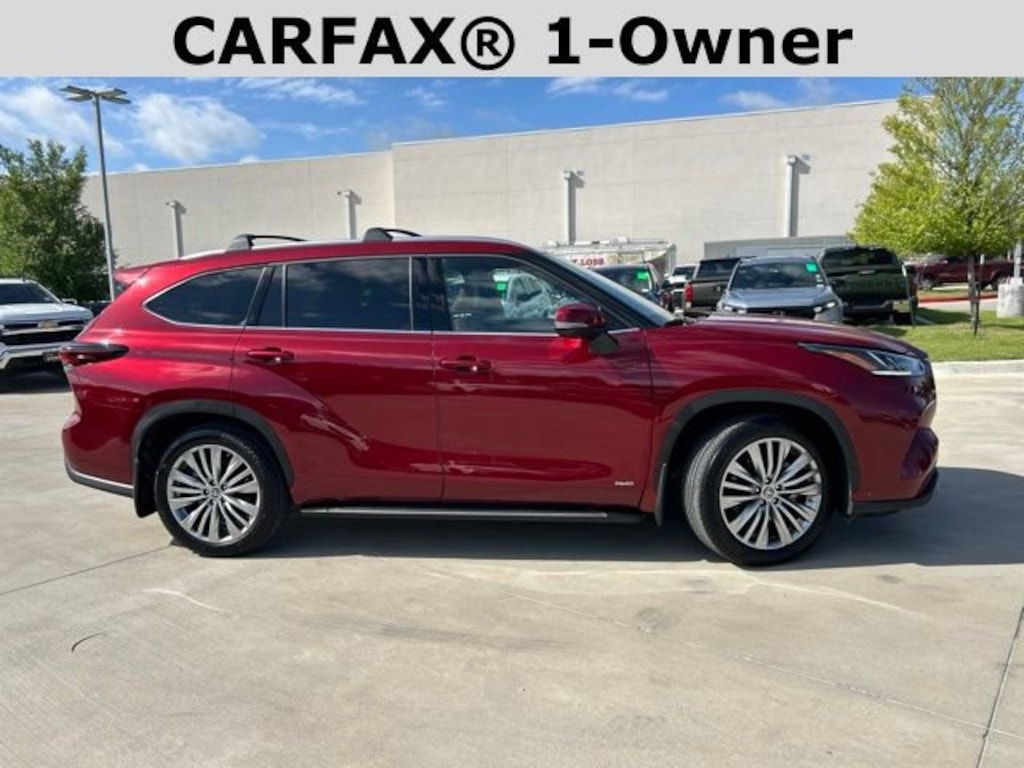 Certified 2024 Toyota Highlander Hybrid Platinum SUV