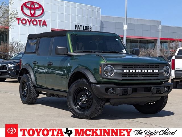 2023 Ford Bronco 4-Door Black Diamond