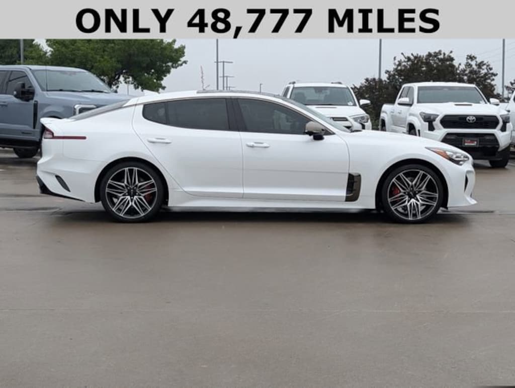 Used 2022 Kia Stinger GT2 Sedan