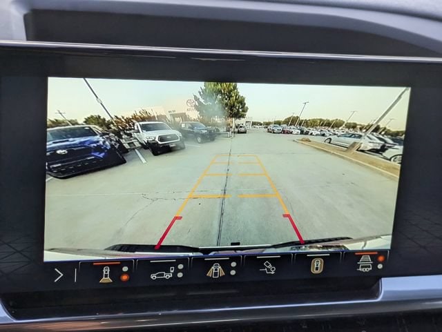 2025 GMC Sierra 2500HD SLT - Photo 17
