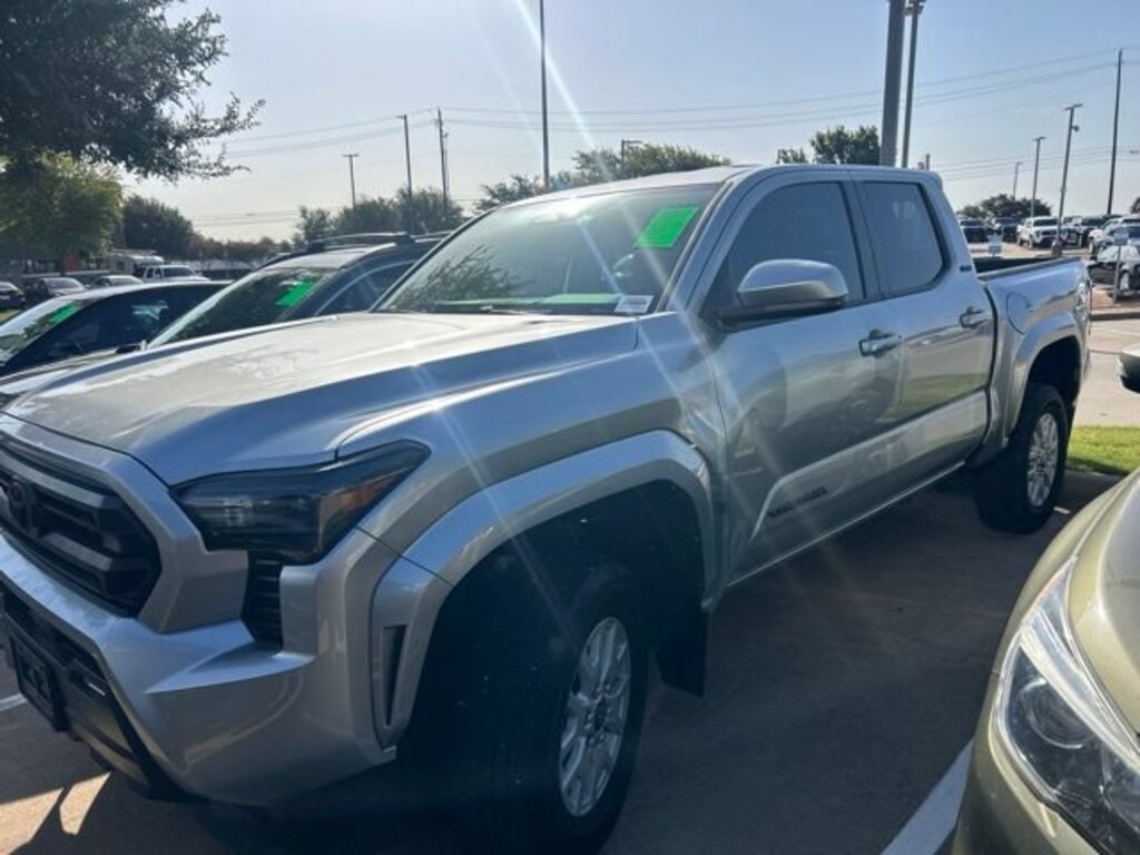 Used 2024 Toyota Tacoma SR5 Truck Double Cab