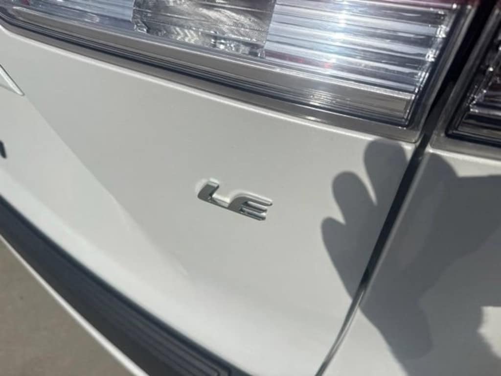 Used 2023 Toyota Corolla Cross LE SUV
