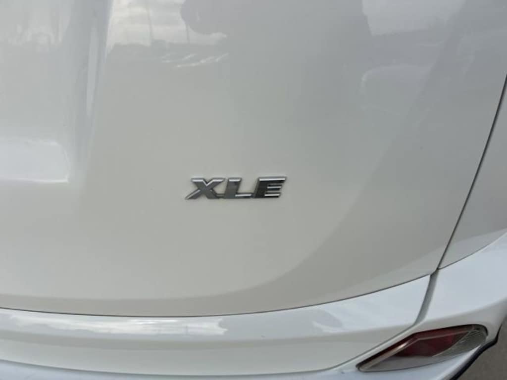 Used 2017 Toyota RAV4 XLE SUV