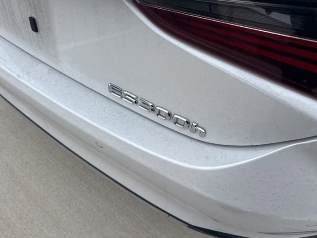 Used 2023 Lexus ES 300h 300h Luxury Sedan